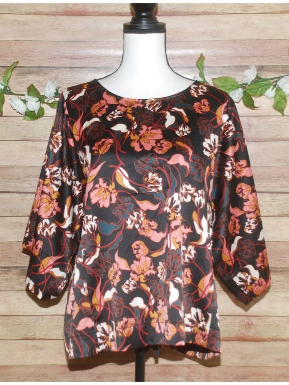 Andrew Marc New York Floral Blouse Top Size M Kimono Half Sleeve Silky Career
